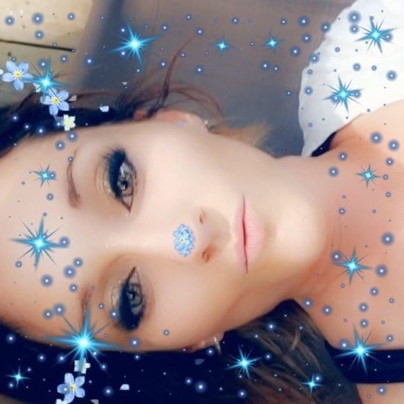 Meet your Posher, Bridget - Picture 1 of 1